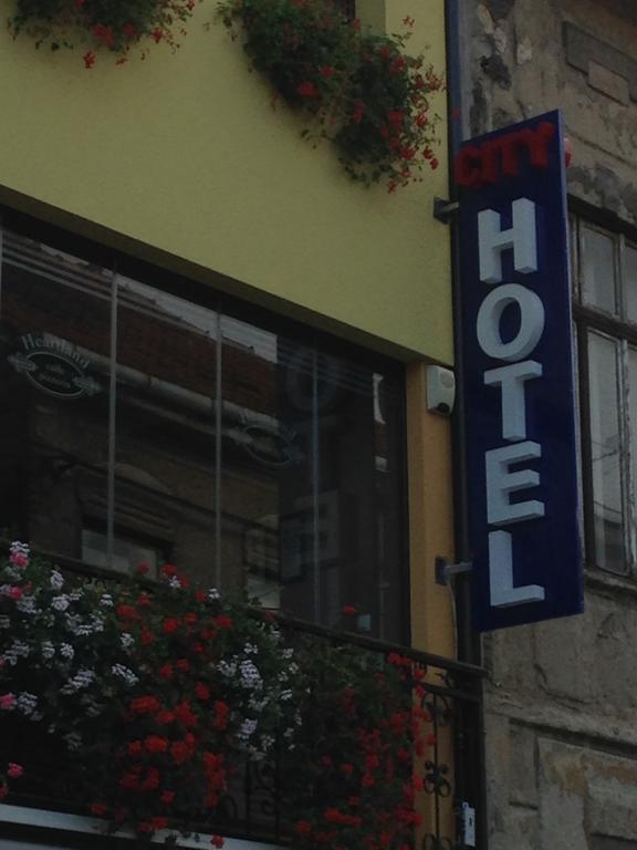 Heartland City B&B Τούζλα Εξωτερικό φωτογραφία