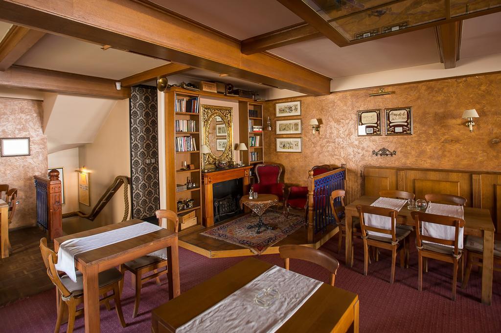Heartland City B&B Τούζλα Εξωτερικό φωτογραφία