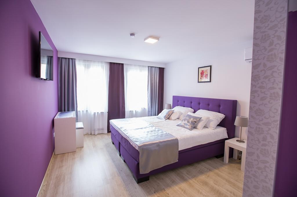 Heartland City B&B Τούζλα Εξωτερικό φωτογραφία