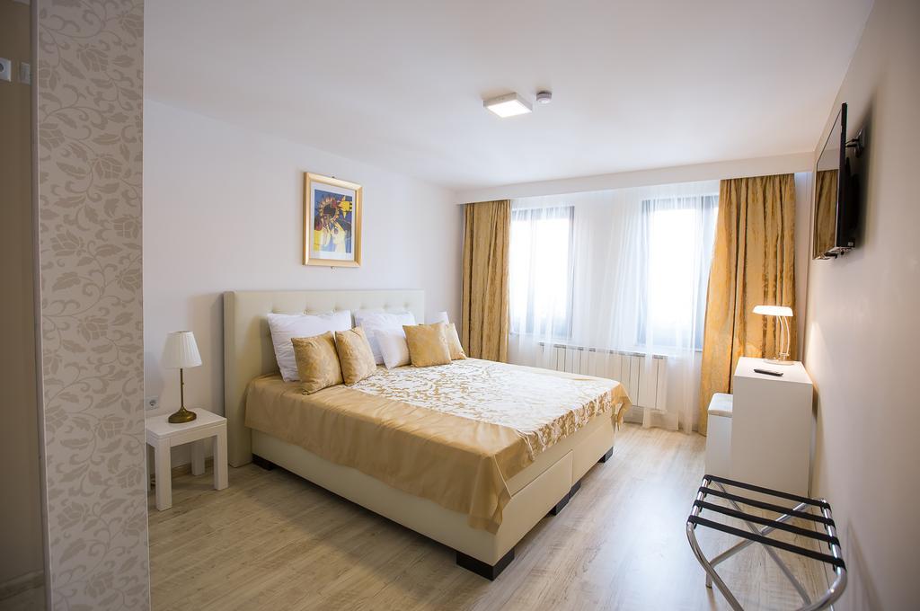 Heartland City B&B Τούζλα Εξωτερικό φωτογραφία